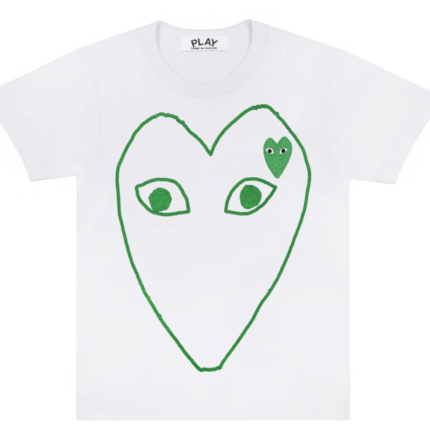 T-shirt blanc CDG PLAY avec cœur et emblème à contour vert