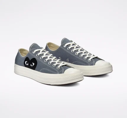 Converse Black Heart Grey Low Top